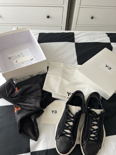 Black adidastrainers uk8 - black, uk8.5
